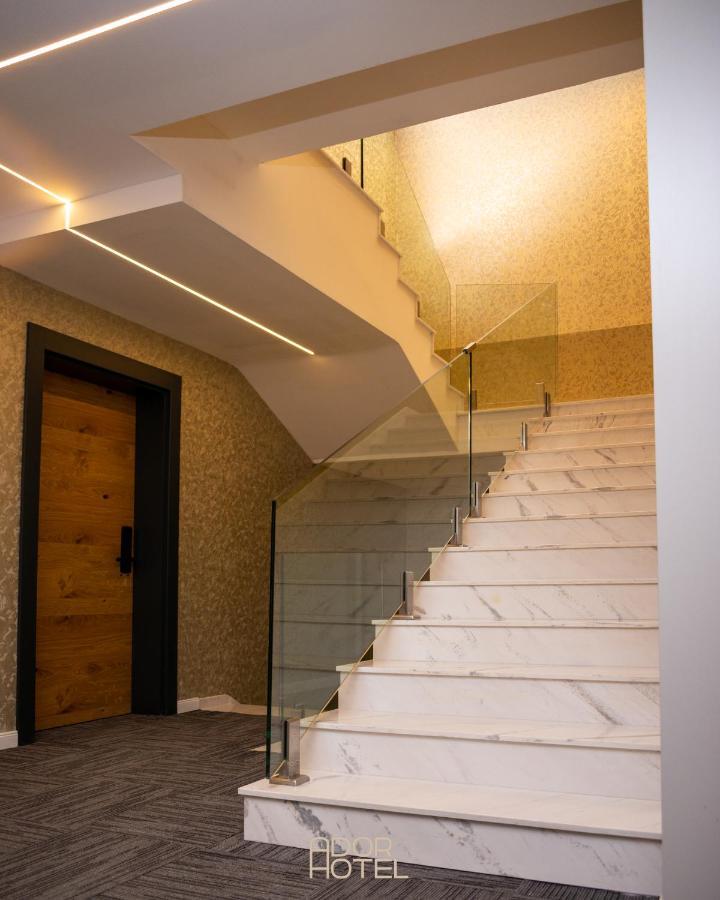Ador Hotel North Mitrovica Экстерьер фото