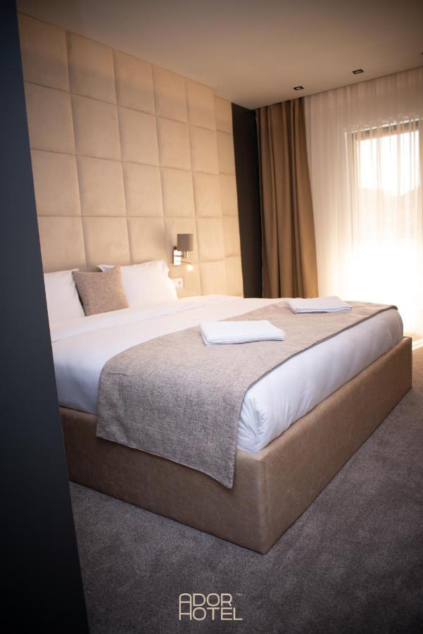 Ador Hotel North Mitrovica Экстерьер фото